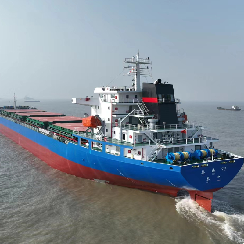 为泰海海运建造22500散货船